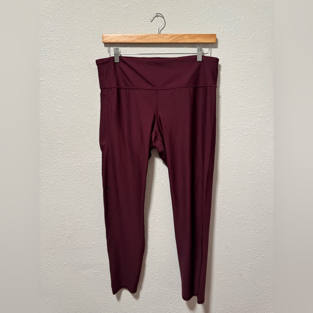 NWT Under Armour Maroon High-Waisted Leggings
